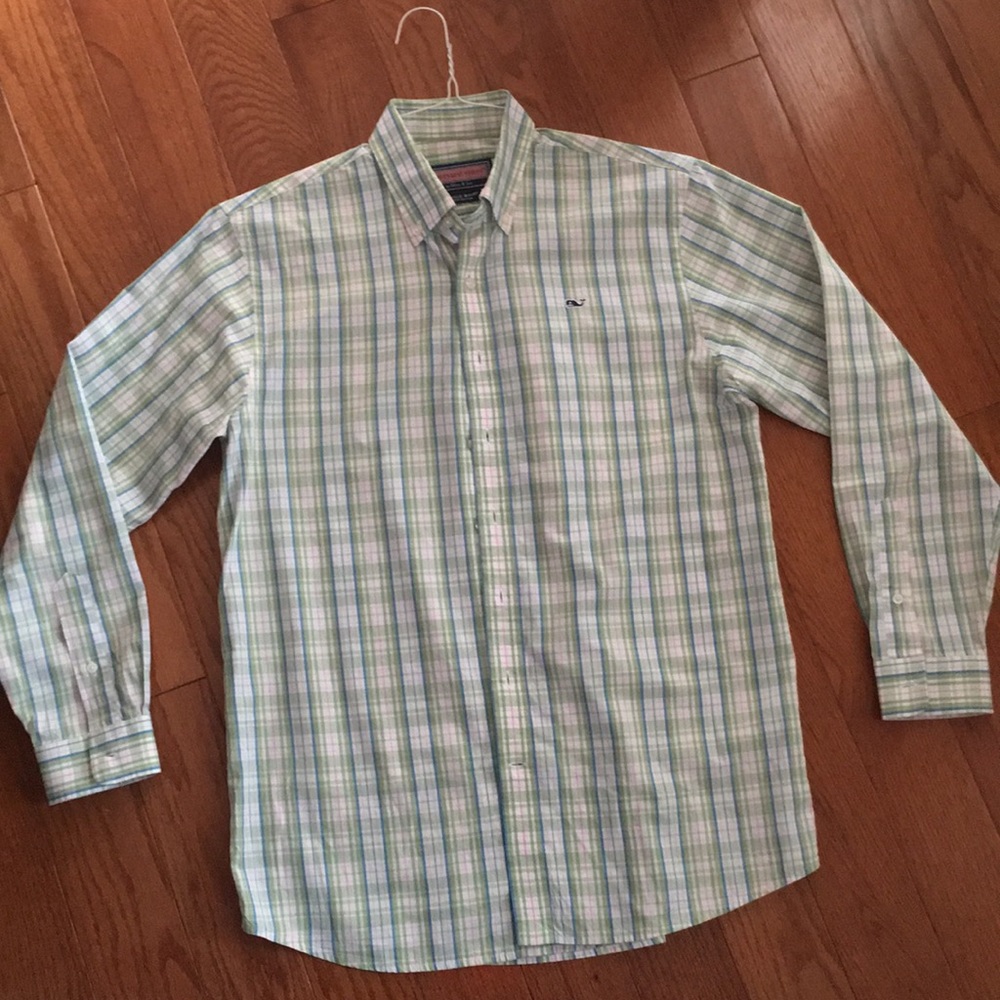 Vineyard Vine button up